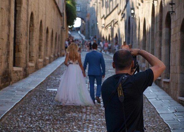Capture your love story with a premier wedding photographer in lyon